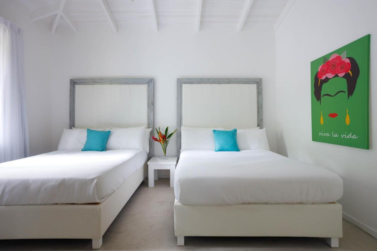 Gigi Brown Villa Frida Beachfront Puerto Viejo de Talamanca エクステリア 写真